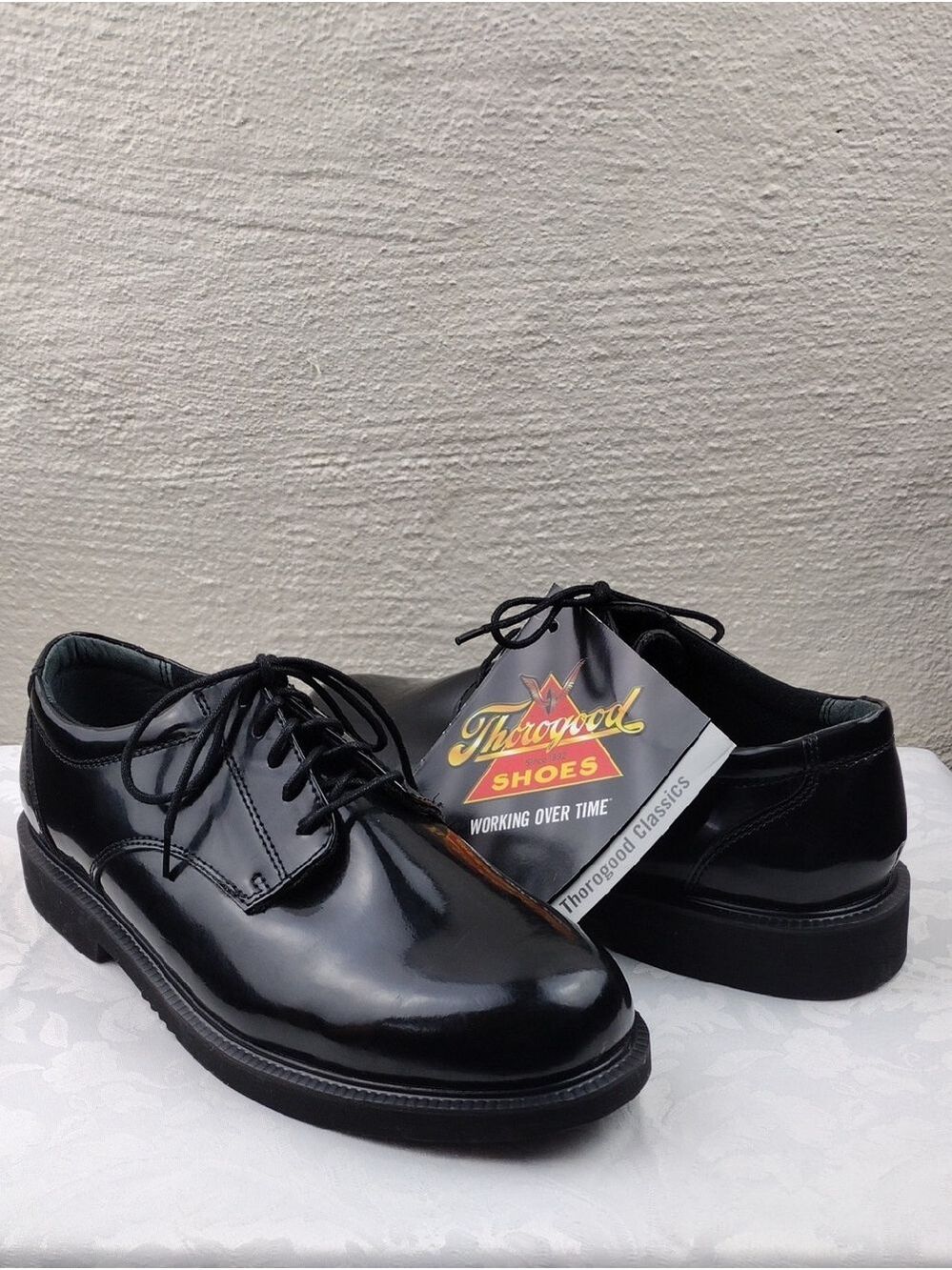 Thorogood Poromeric Black Patent Leather Almond Toe Lace Up Academy Oxford Shoe